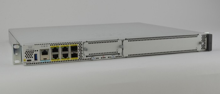 روتر Cisco C8300-1N1S-4T2X