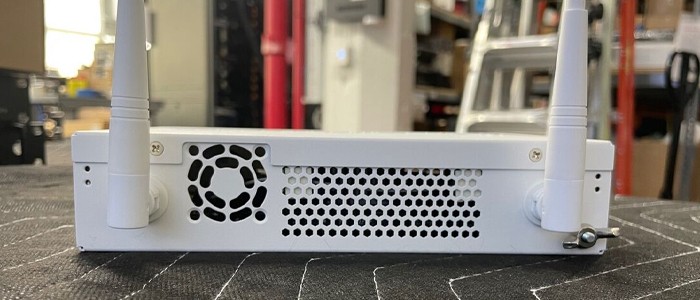 سوئیچ روتر Mikrotik CRS109-8G-1S-2HnD-IN